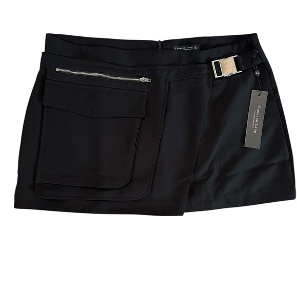 Emerson Lang Young Contemporary Black Buckle Belt Mini Skirt Size XL NWT - Picture 3 of 17